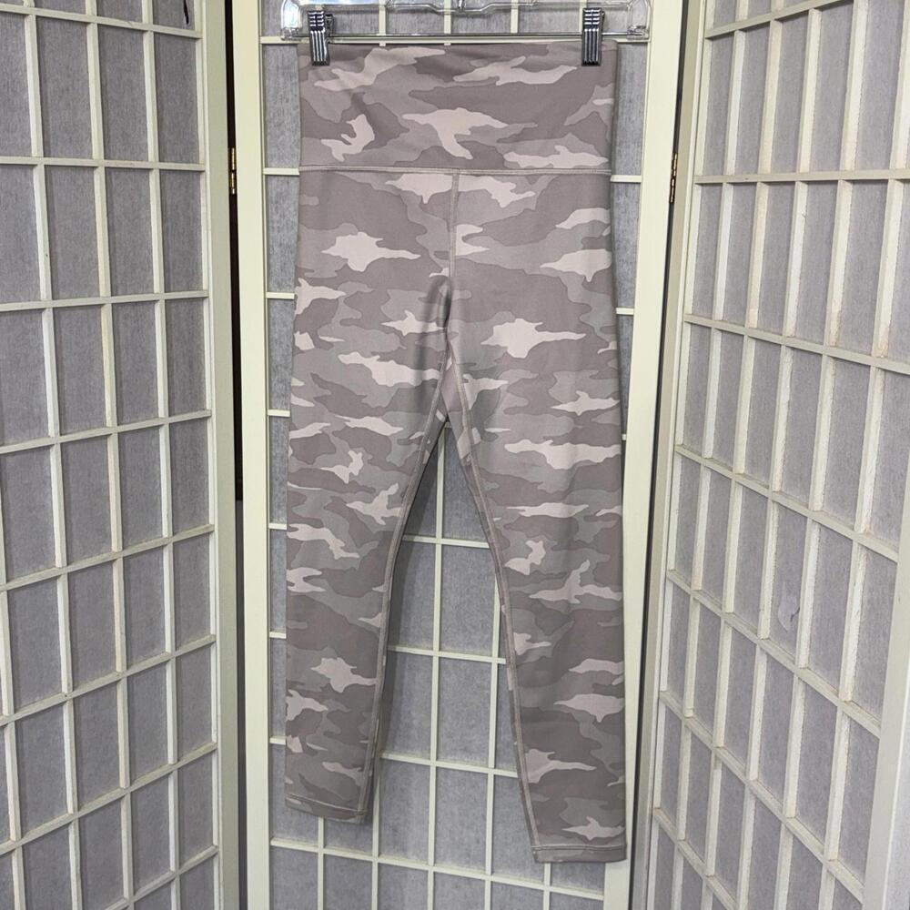 Athleta Elation Gray Camo 7/8 Tight Athleisure Gym Yoga Training Leggings XS‎